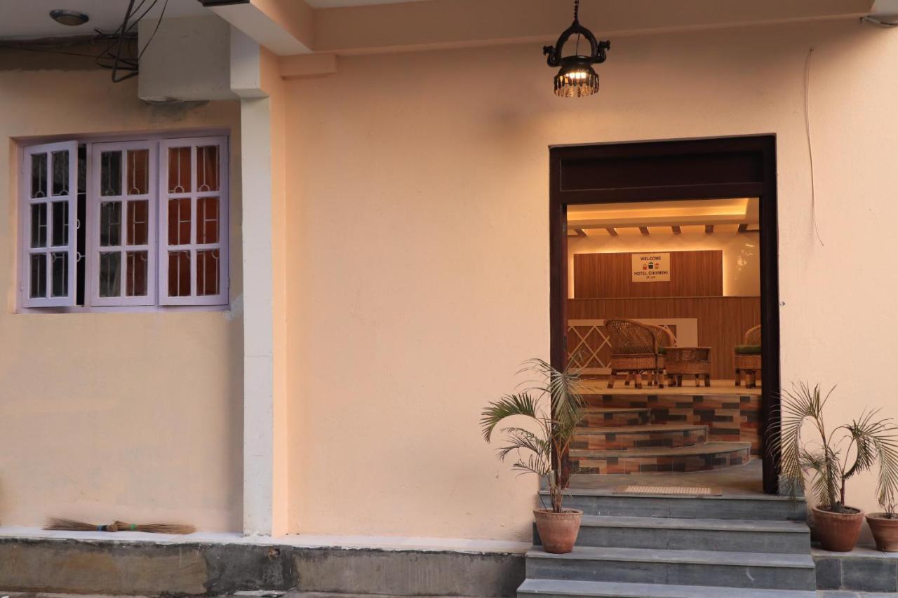 Hotel Chhimeki Катманду Экстерьер фото